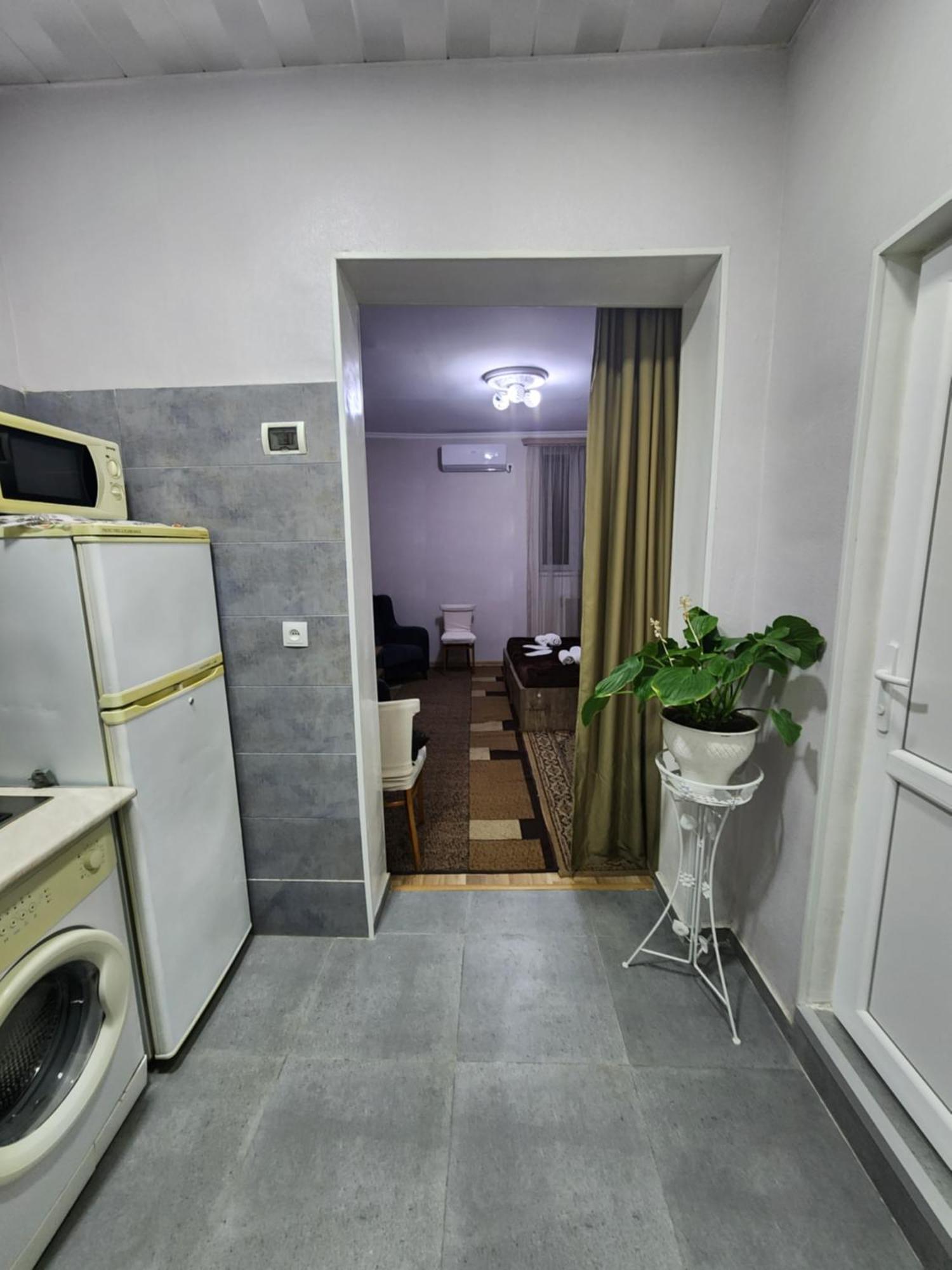 Nonaapartanent Tbilisi Bagian luar foto