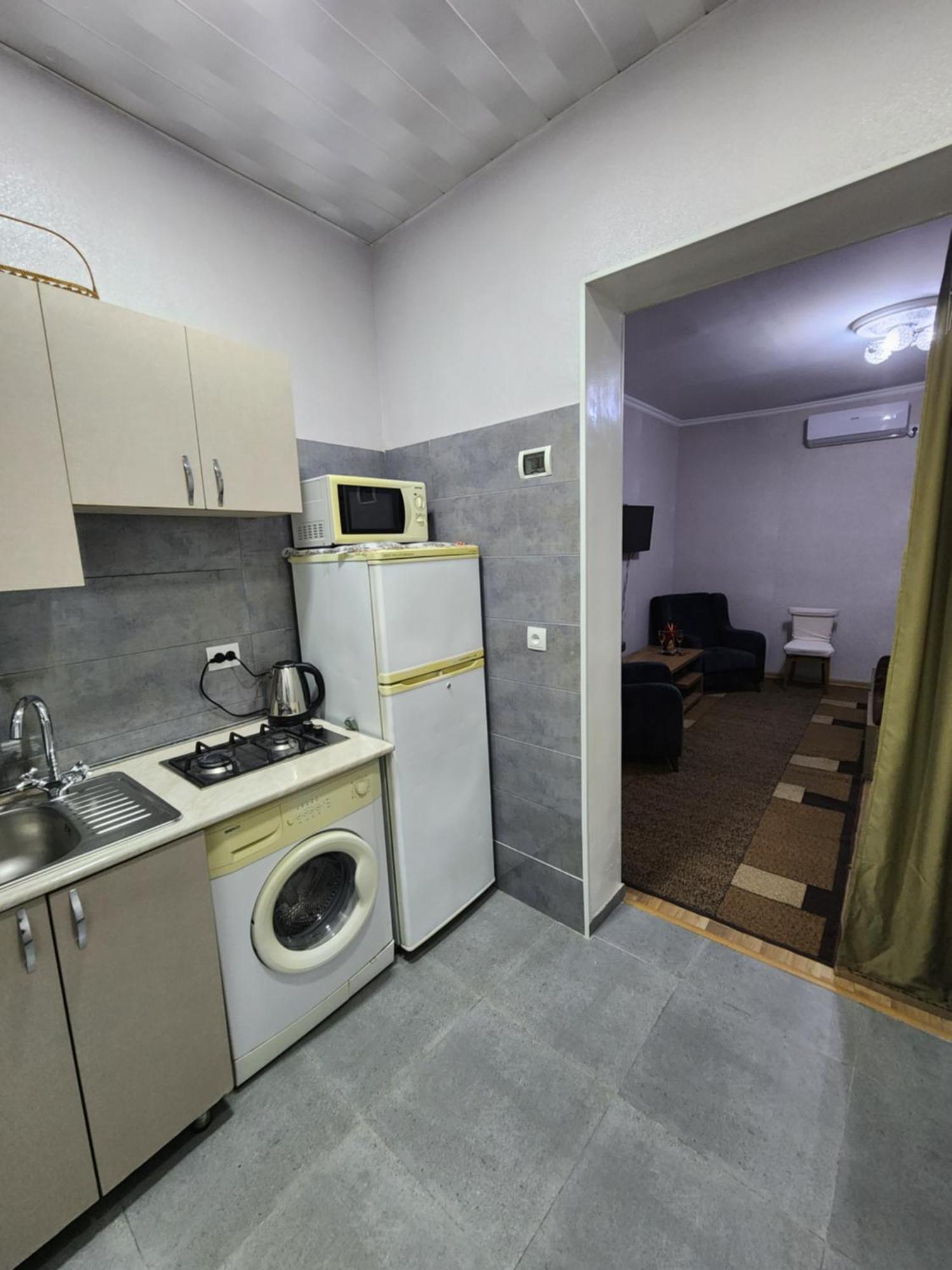 Nonaapartanent Tbilisi Bagian luar foto