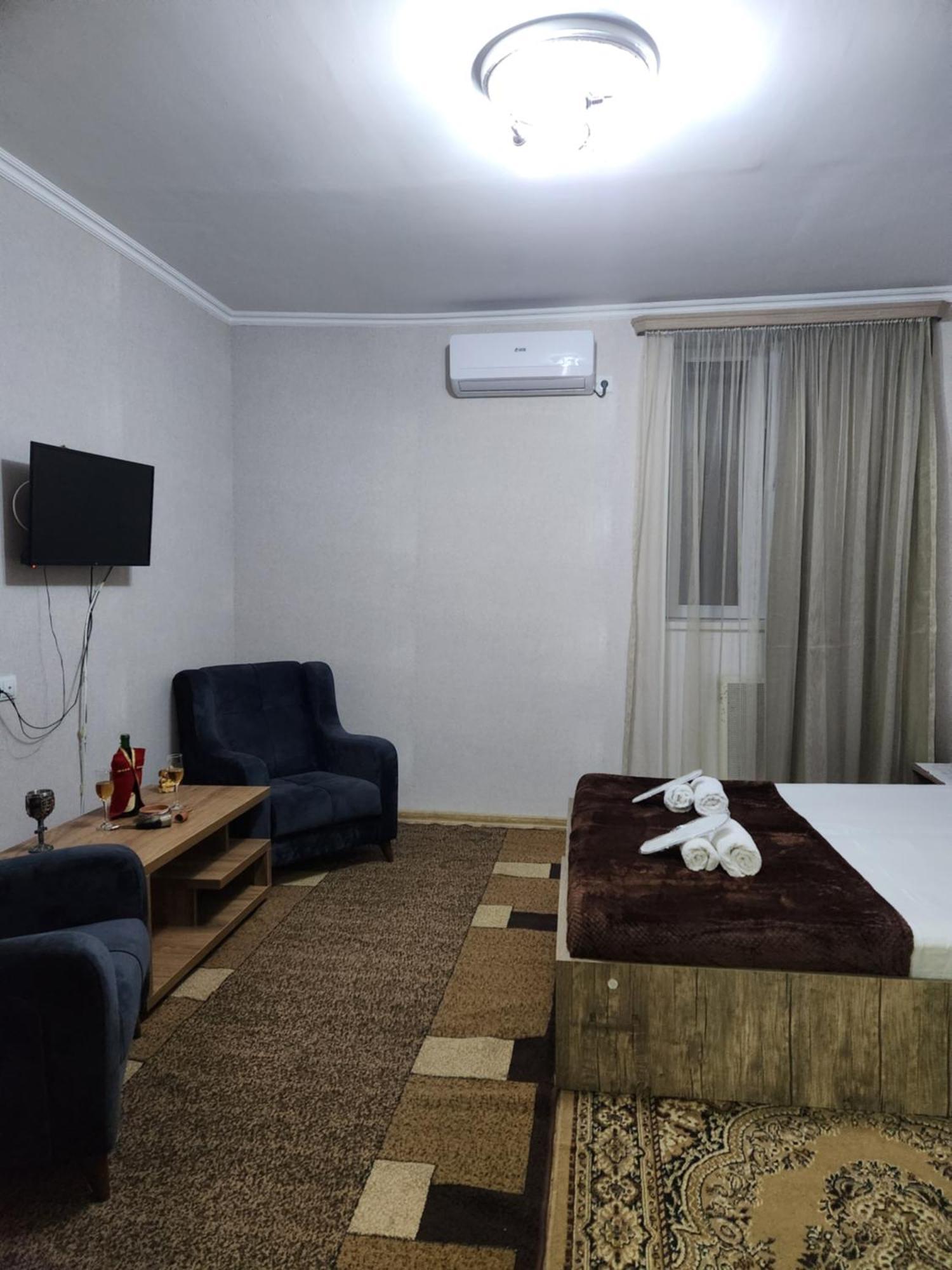 Nonaapartanent Tbilisi Bagian luar foto